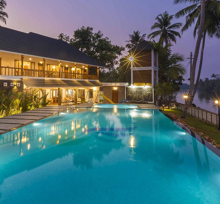 Blue Jelly Marina - Blue Jelly Cruises & Resort